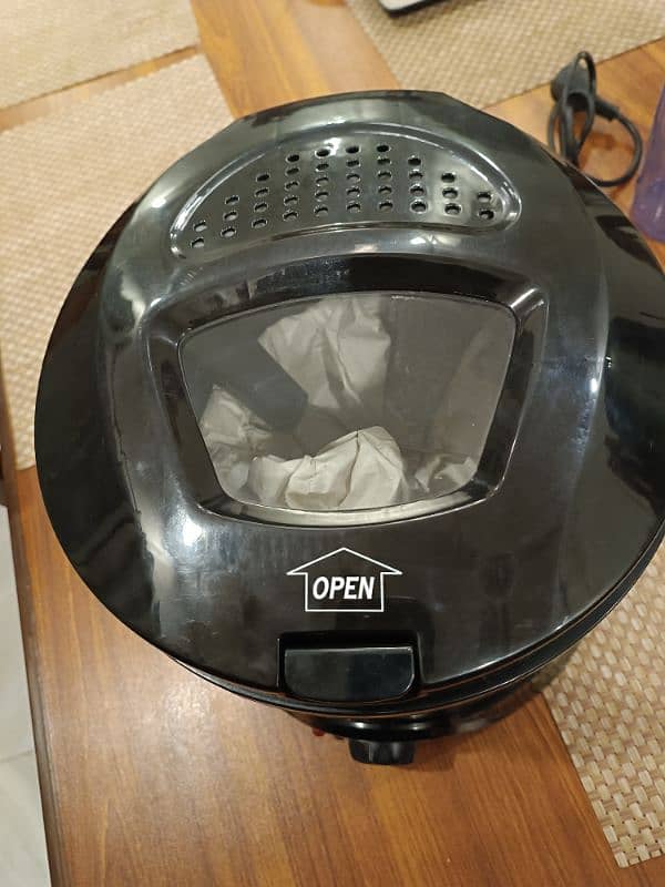 Anex deep fryer. , and Hand blender/chopper/beater 0