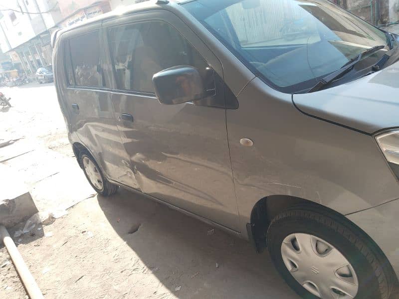 Suzuki Wagon R 2015 3