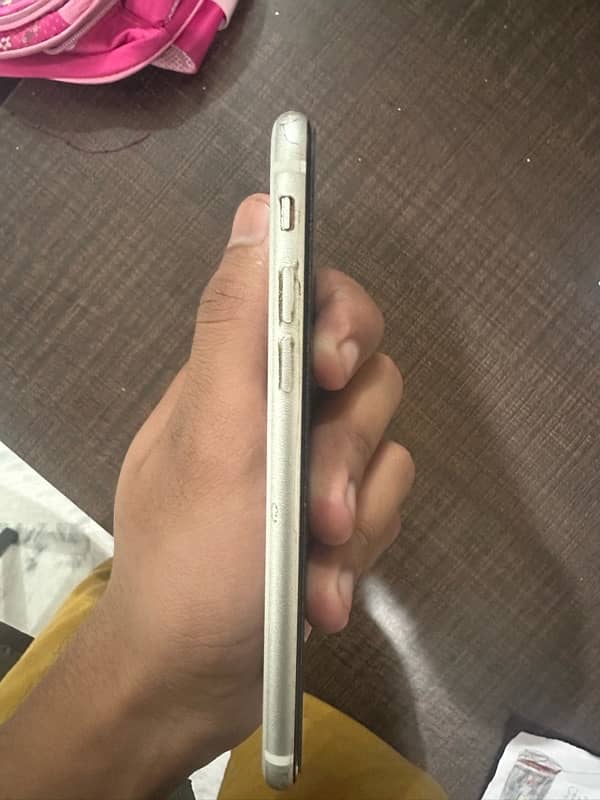 iPhone SE 2020  pta proved 1