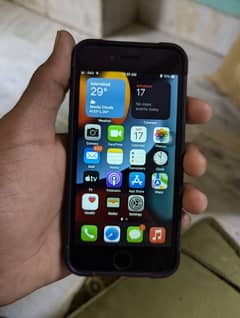 I phone 7 Official PTA approve 15000