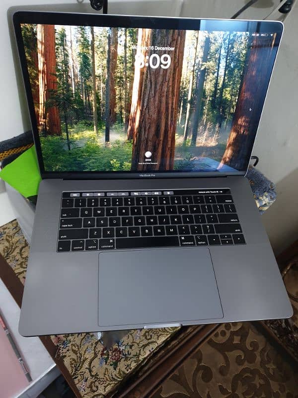 Macbook Pro 2019 9