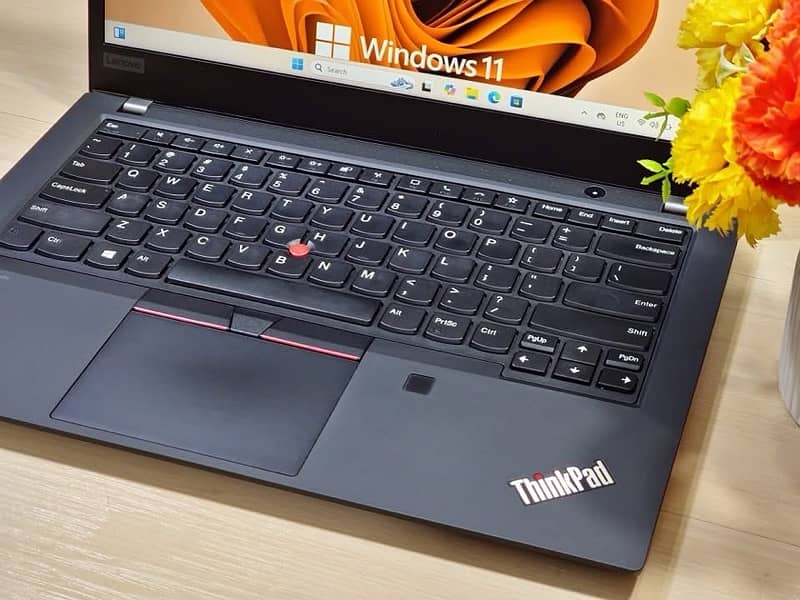 Lenovo ThinkPad T14 i7-10th Gen 16GB RAM 512GB SSD IPS Touch Screen 3