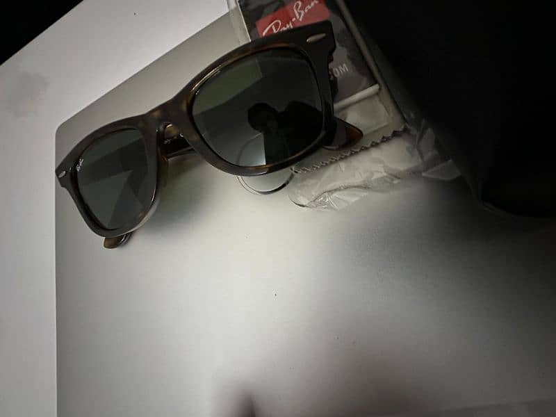 Rayban Wayfarer 5