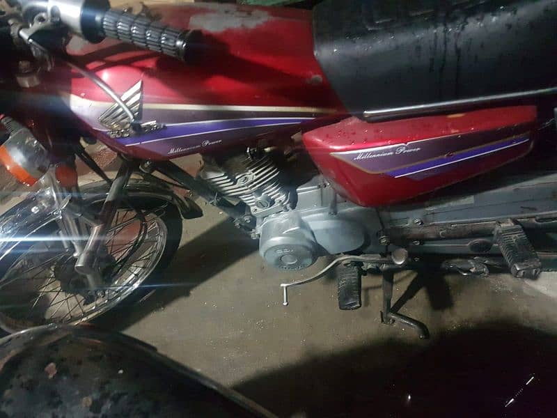 Honda 125 2001 model Punjab number 0