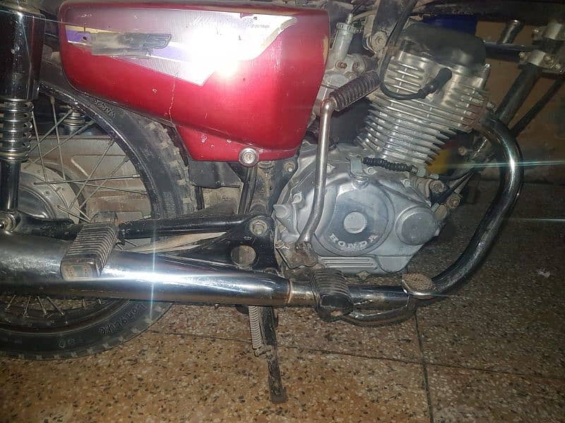 Honda 125 2001 model Punjab number 3