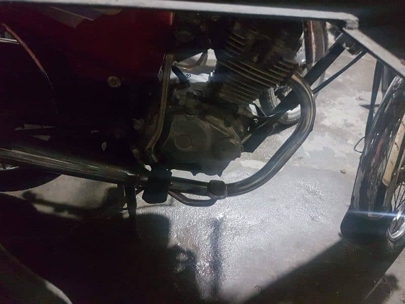 Honda 125 2001 model Punjab number 4