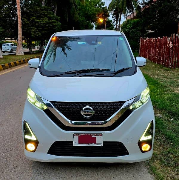 Nissan Dayz Highway Star 2019 8