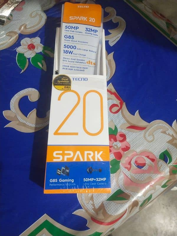 Tecno spark 20 in new condition 3