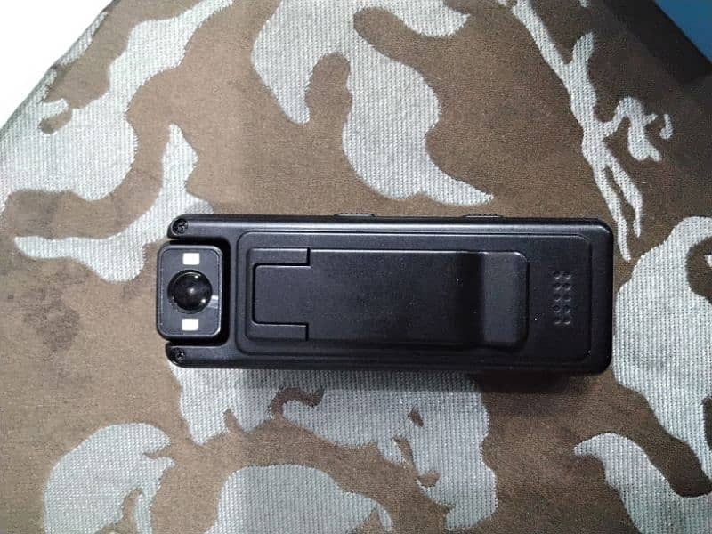 mini body camera (price can be lowed only 6500) 12