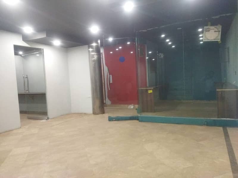 "Prime Commercial 1 and 2nd floor Office for Rent in DHA Phase-3 - Ideal for Business Setup 0