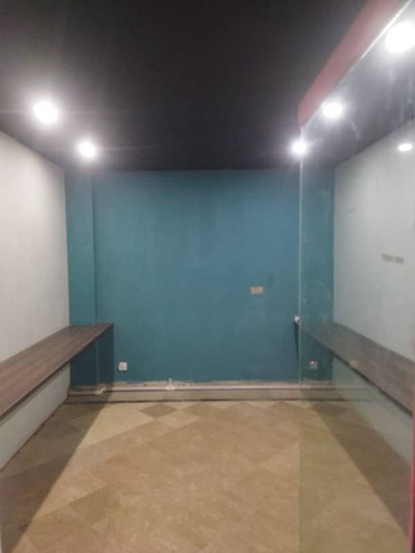 "Prime Commercial 1 and 2nd floor Office for Rent in DHA Phase-3 - Ideal for Business Setup 3