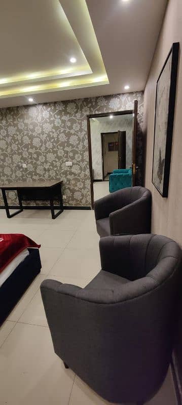 Per day Furnished 1 Bedroom Apartment For Rent in Bahria Town Lahore 4