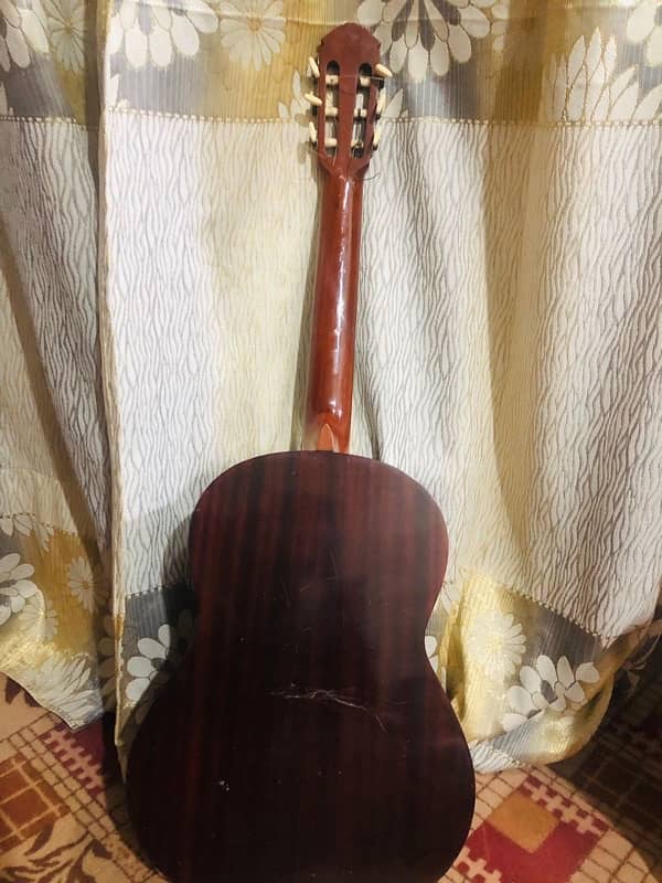 Yahama nylon guitar  Model G-120A 1