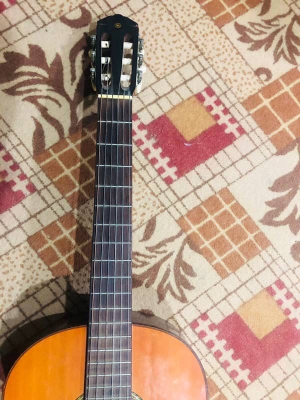 Yahama nylon guitar  Model G-120A 2