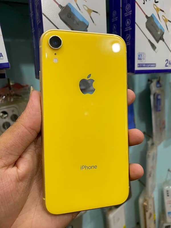 iPhone XR 64gb jv non pta 2