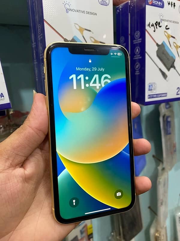 iPhone XR 64gb jv non pta 4