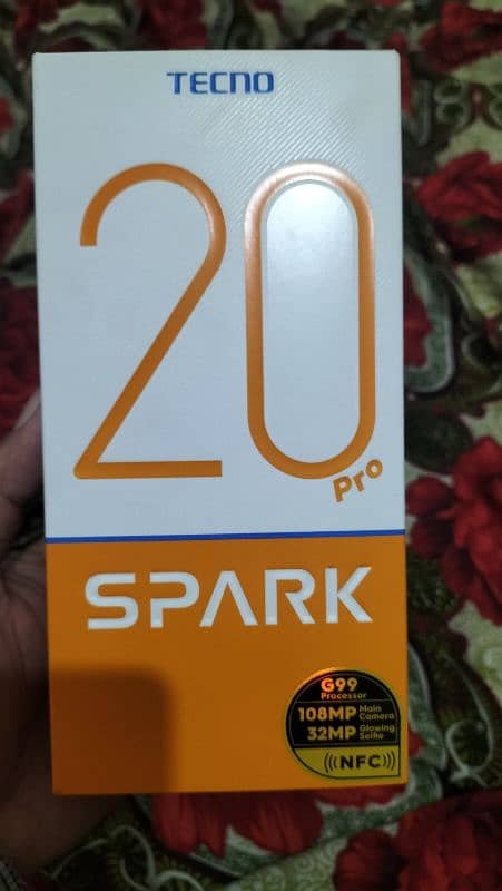 I m selling my new Tecno Spark 20 Pro. . . . just 1.5 month used. . . 7