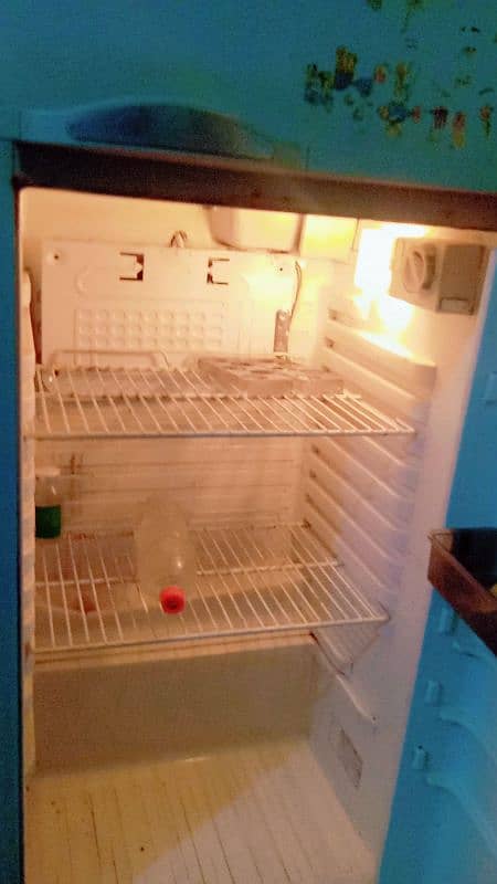 Philip Refrigerator For Sale Original Condition 0