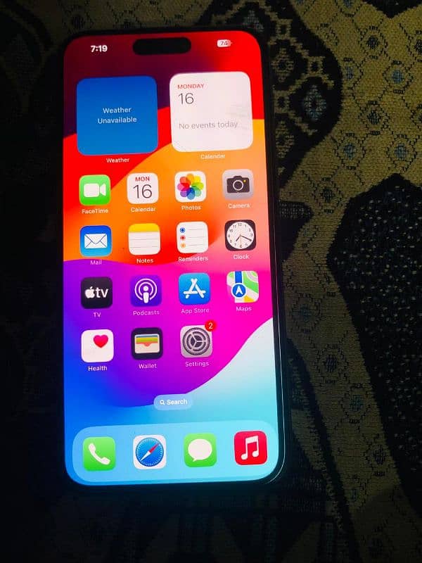 I Phone 15 pro max with box 256 gb,Natural Titanium, non JV,non active 7