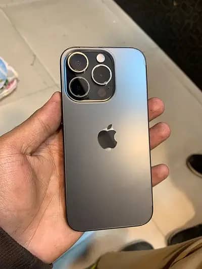 Iphone 15 pro 0