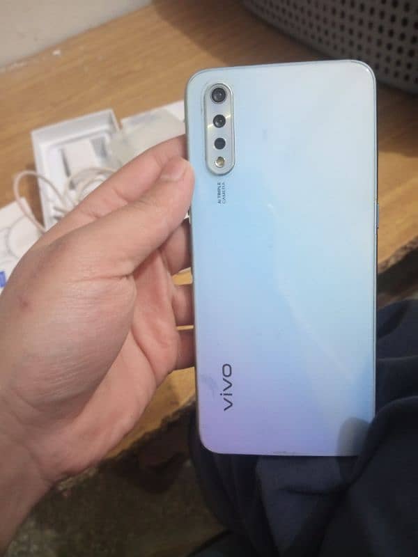 vivo s1 0