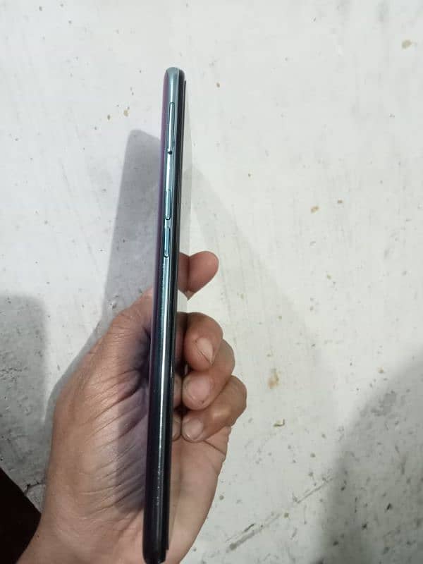 oppo f17 pro 6