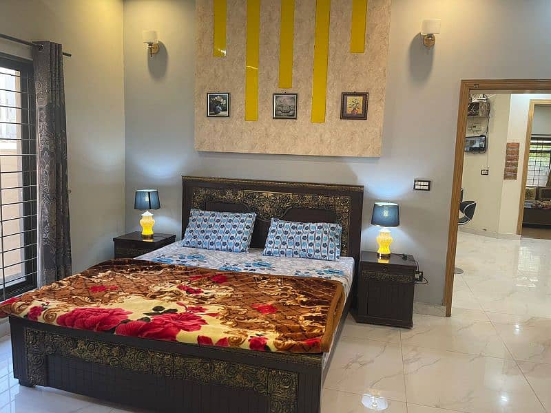 Furnished 10 marla House For Rent in Bahria Town Lahore 6