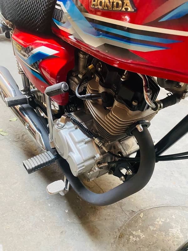 Honda 125 2024 Lush Condition 1