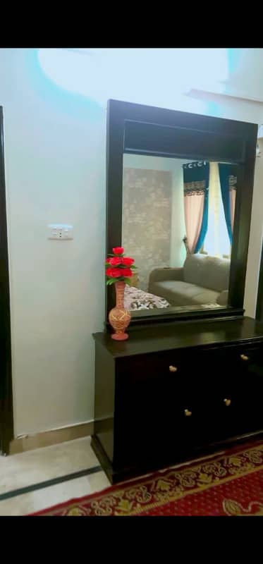 F11 new furnished 2bed tv l no 4b for rent 13