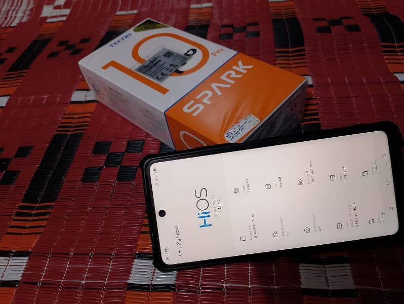 Tecno Spark 10 pro 8+8gb/128 gb 10