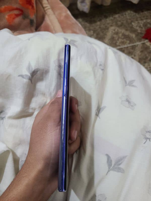 Samsung Galaxy note 10 plus 14