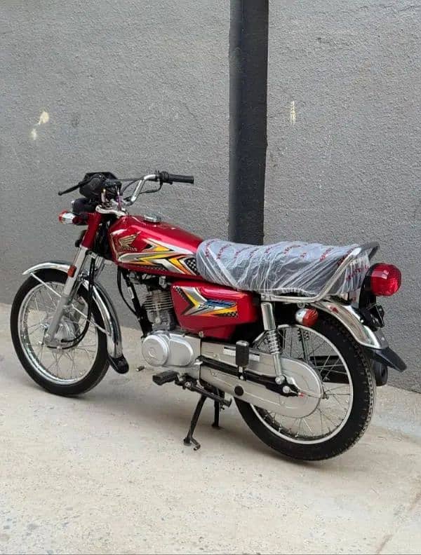 Honda 125 2025 3