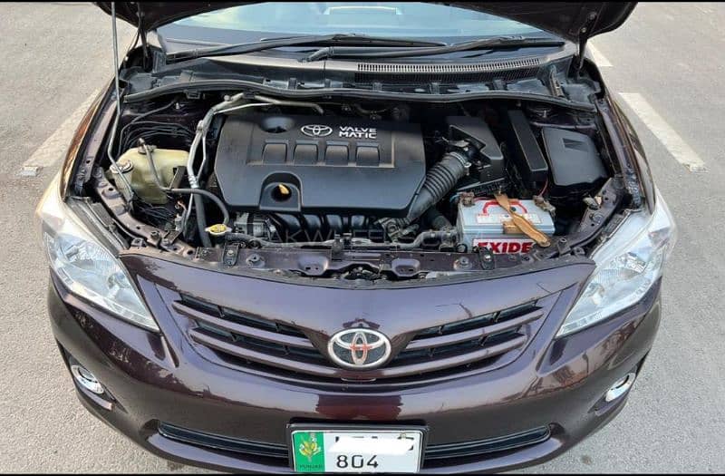 Toyota Corolla Altis 2013 5