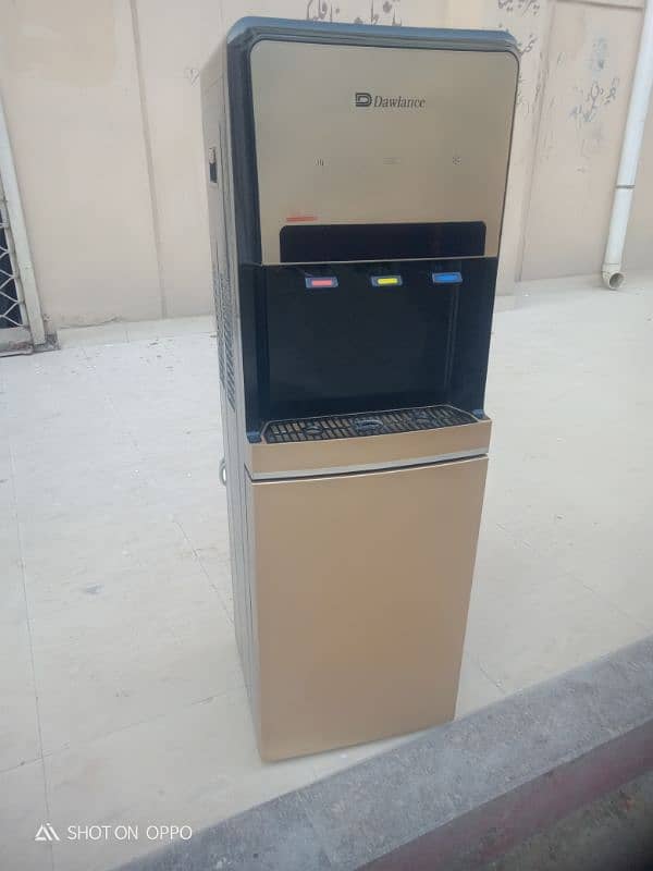 Dowlance water dispenser good condition 1