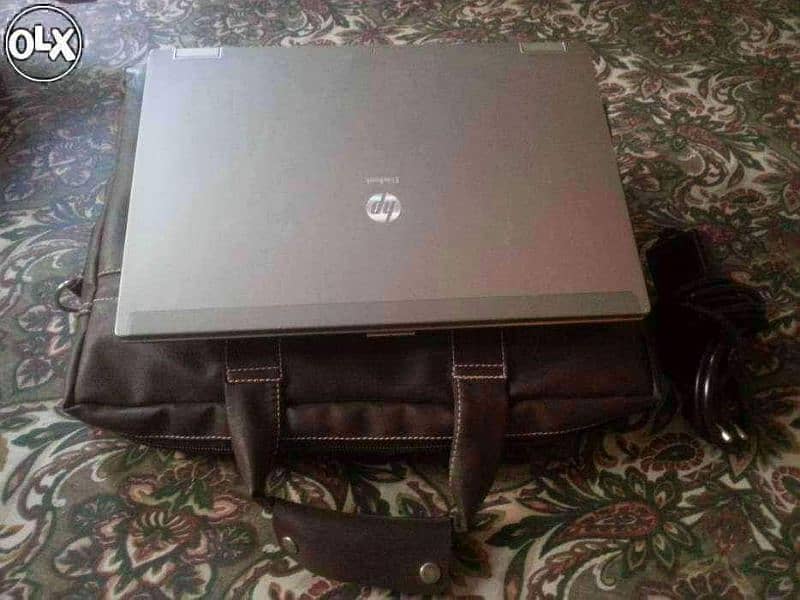 Hp core i5 laptop 2.40ghz 4gb ram camera wifi DVD 2