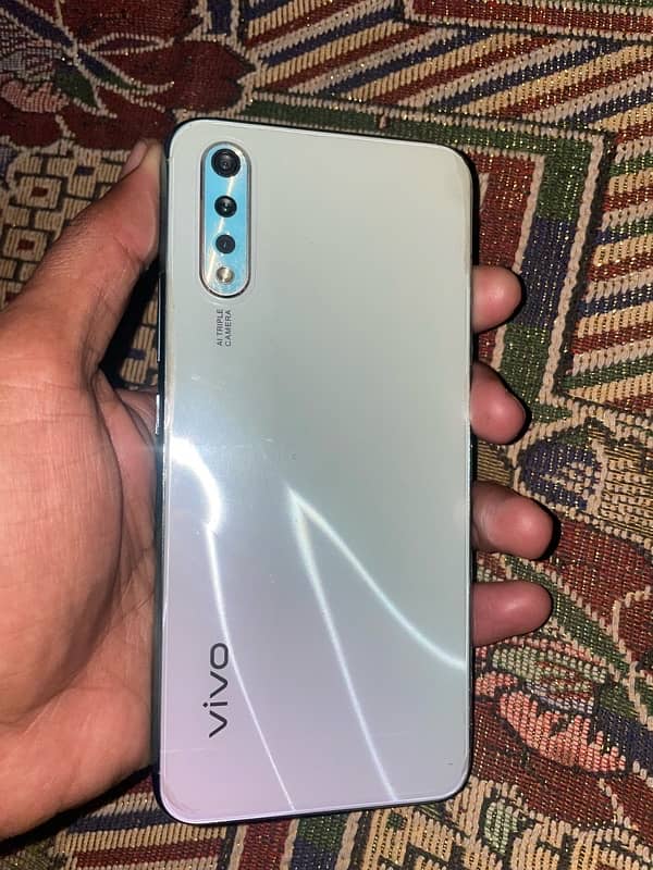 vivo s1 full box 4 128 display finger all ok 0