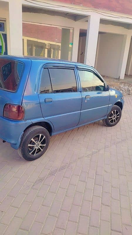 Daihatsu Cuore 2003 1