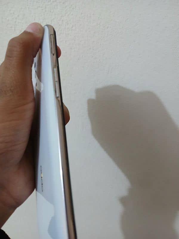 OPPO RENO Z DISPLAY FINGER PRINT 8/256 3