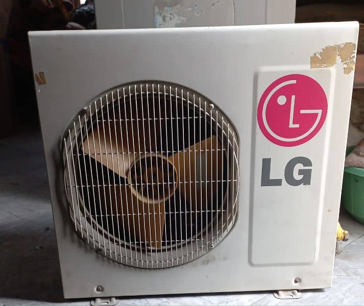 LG Air conditioner 1 ton 1