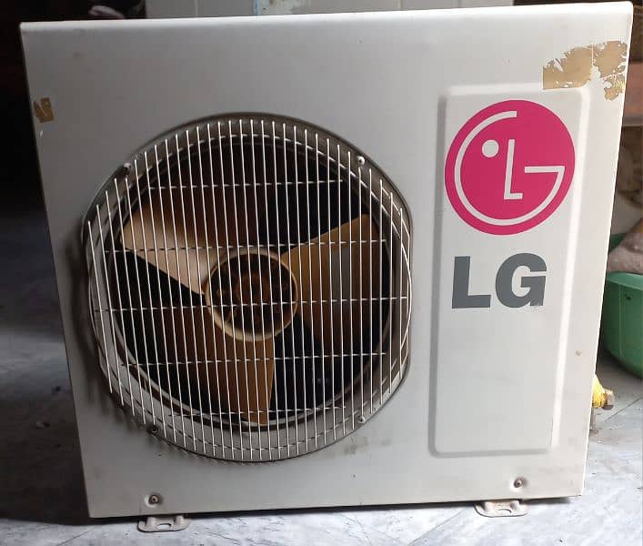 LG Air conditioner 1 ton 2