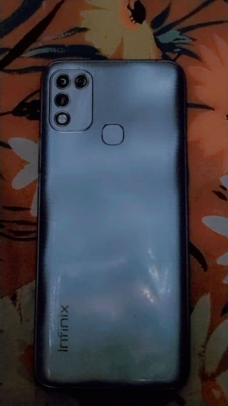 INFINIX MOBILE USED only screen small demage 1