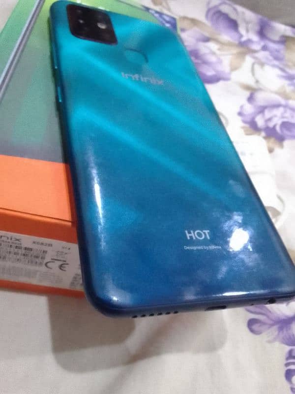 Infinix hot 10 4