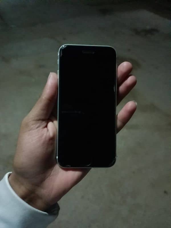 Iphone SE 2020, Condition 10/10 1