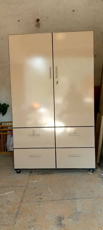 double door wordrobe in white color 1