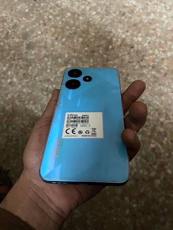 iphone 8 plus and Infinix hot 30i for urgent sell 3