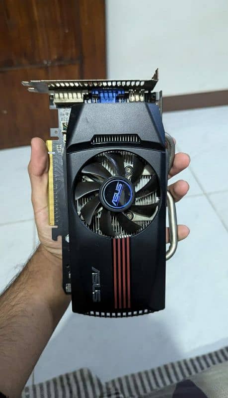 GeForce Gtx 550 Ti 1 Gb 1