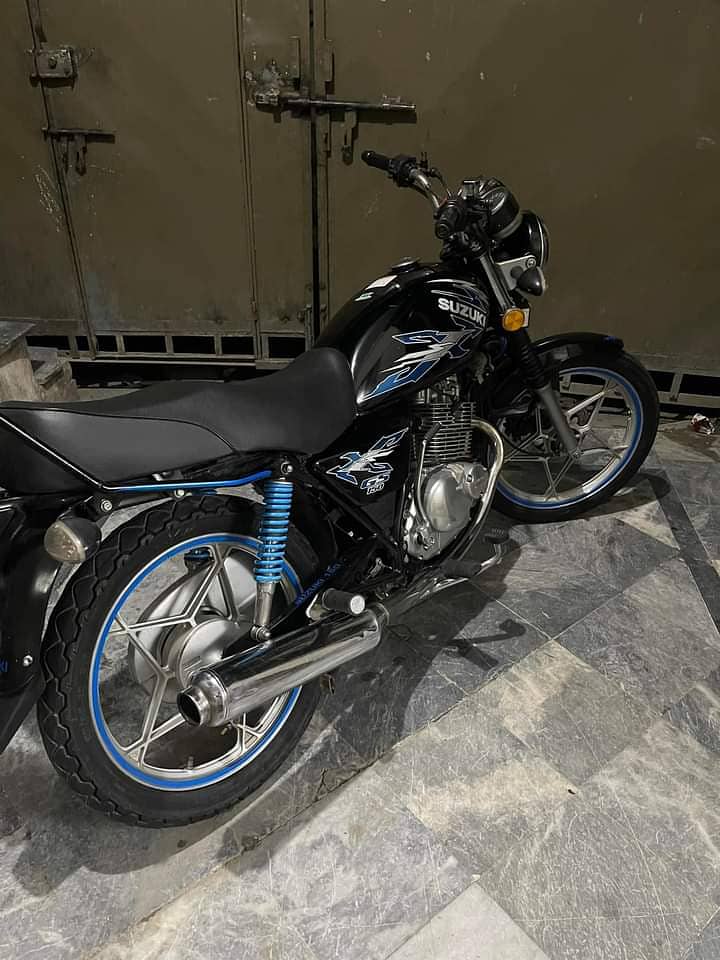 Suzuki 150cc Bike Excellent Condition 0