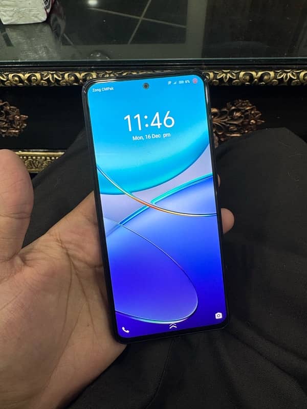 Vivo y100 lush condition 0