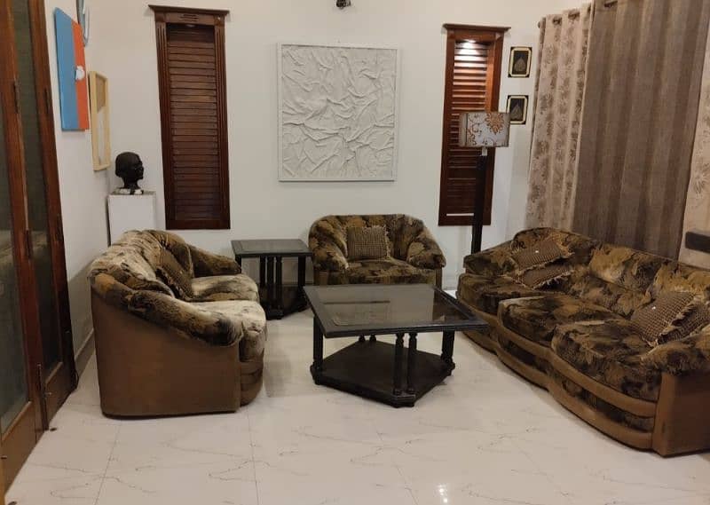 Furnished 5 marla House Upper Portion For Rent in Bahria Town Lahore 4