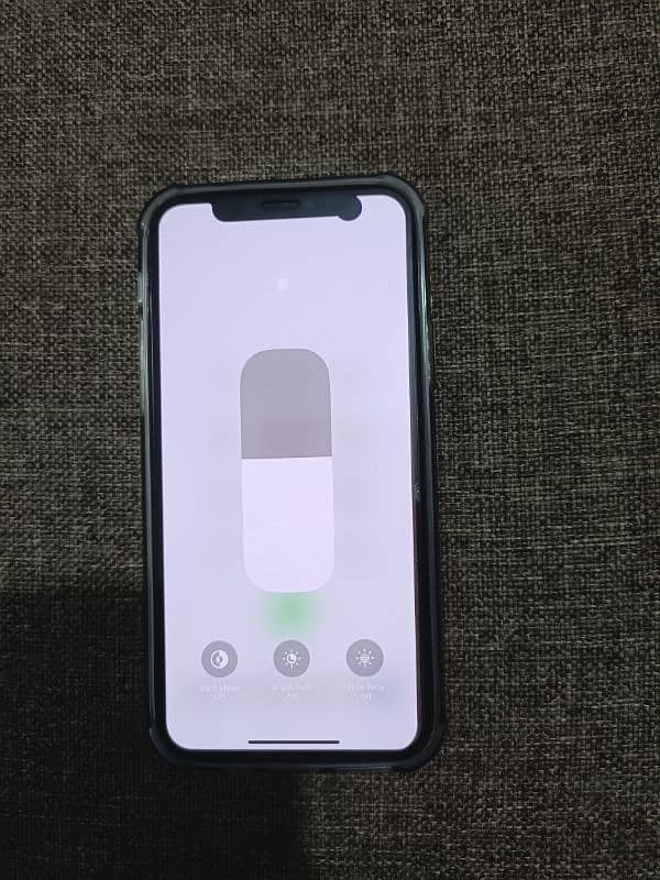 IPhone 11 Pro Factory Unlocked 2